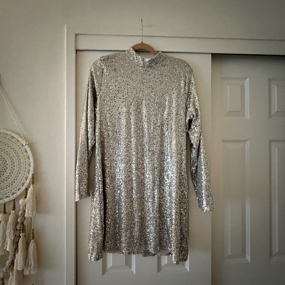 Abercrombie & Fitch Silver Sequin Dress